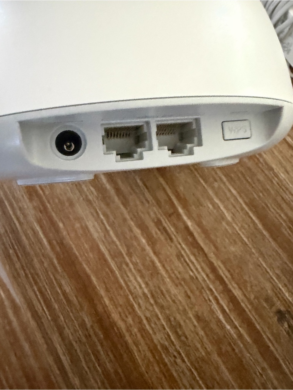 EUC TP-Link Deco Mesh Wi‑Fi System - White (3-Pack) - Picture 3 of 8